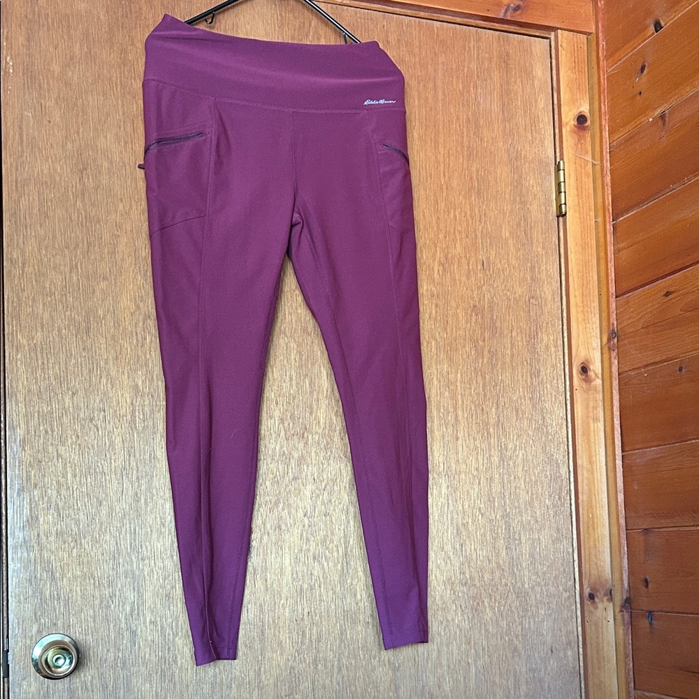 Purple Leggings with Zipper Pockets